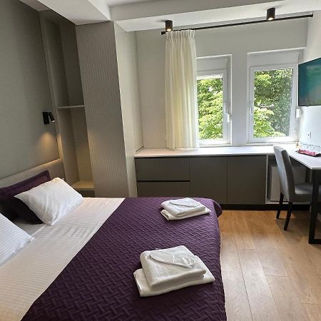 Soin Rooms Tirana Zewnętrze zdjęcie